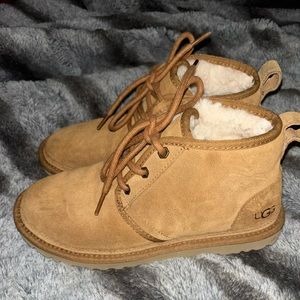 Used Nuemel uggs , size 7
